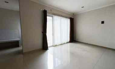 dijual rumah cluster cherryville grand