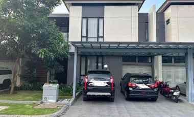 dijual rumah cluster emily sumarecon