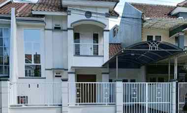 dijual rumah cluster harapan indah