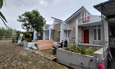 dijual rumah cluster karyawangi