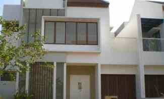 Dijual Rumah 2 Lantai 200m2 10x20 di Cluster Lantana JGC Jakarta Timur