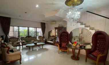 dijual rumah cluster lantana jgc