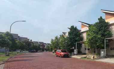 dijual rumah cluster lavesh kota