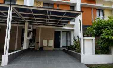 dijual rumah cluster lavesh kota