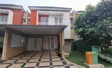 dijual rumah cluster lotus summarecon