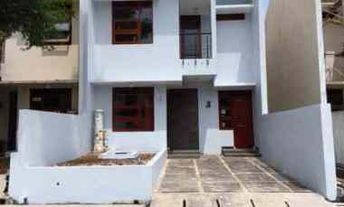 dijual rumah cluster madany regecy