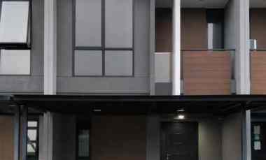 Rumah Ada Furnished, Cluster, Bisa untuk Investasi, Strategis, Bekasi