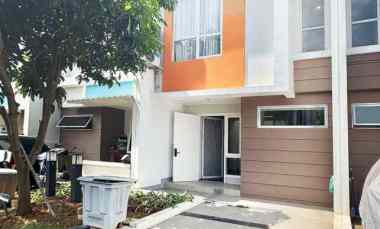 dijual rumah cluster martinez symphonia