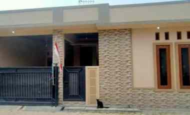dijual rumah cluster meriana residen