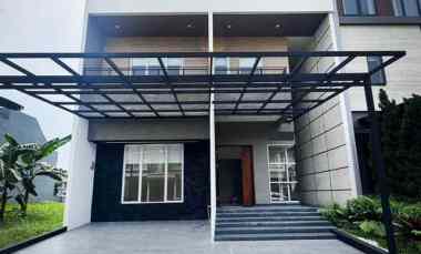 dijual rumah cluster onyx alam sutera