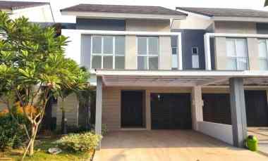 dijual rumah cluster palm spring jgc