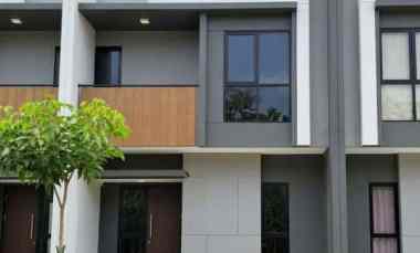 Rumah Dijual di Cluster Regia SCG Summarecon Crown Gading