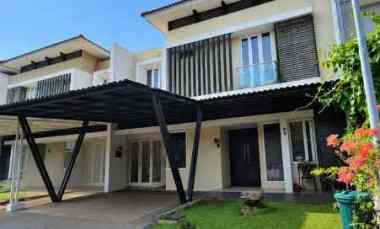 dijual rumah cluster san lorenzo illago