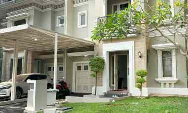 dijual rumah cluster scarlet the
