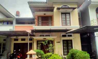dijual rumah cluster taman tjikini