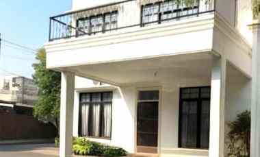 dijual rumah cluster thames jgc jakarta