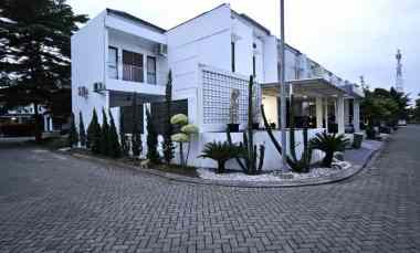 dijual rumah cluster victoria metland