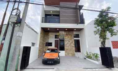 Rumah Modern 2 Lantai dekat Ugm Rs Sardjito Condongcatur