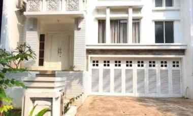 dijual rumah crown golf mansion pik