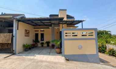 dijual rumah curug