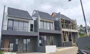 dijual rumah dago