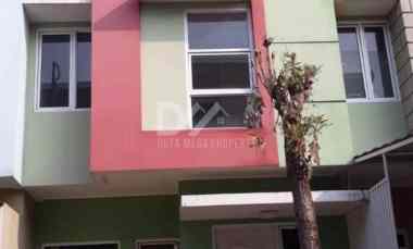 dijual rumah dalam cluster gading serpong
