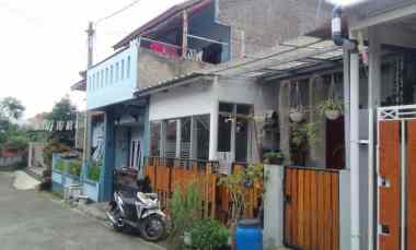 Dijual Rumah dalam Komplek Cipageran Cimahi Utara