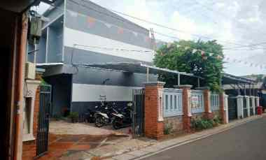 dijual rumah dalam komplek di duren sawit