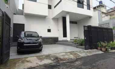 dijual rumah dalam komplek siap huni di rawamangun