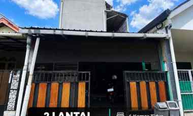 Rumah 2 Lantai dalam Ringroad dekat Kampus Pgri 2,5 km Malioboro/ Ti