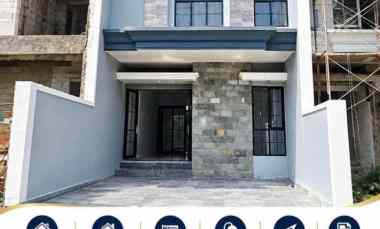 Rumah Siap Huni di Kawasan Elite Darmo Mayjen Sungkono, Surabaya Barat