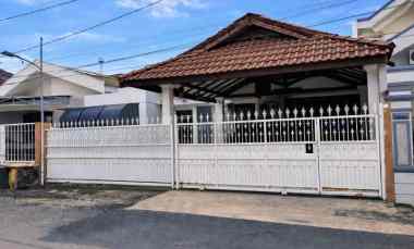 Rumah Lebar 9 Darmo Harapan Harga 2M-an dekat Hokky, Satelit, SD Petra