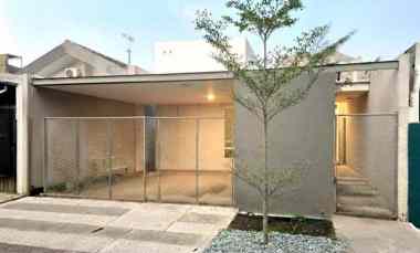 dijual rumah darmo harapan
