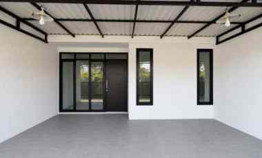 dijual rumah darmo indah selatan