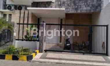 dijual rumah darmo indah selatan