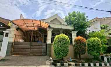 dijual rumah darmo permai