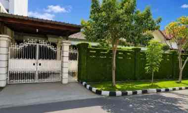 dijual rumah darmo permai selatan
