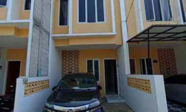 dijual rumah de verti kiray tapos