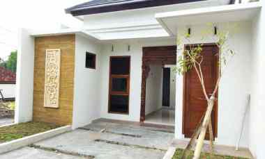 dijual rumah dekat dengan universitas ukdw 2 di bantul