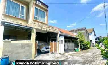 dijual rumah dekat kampus stipram