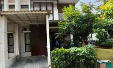 Dijual Rumah dekat Mall di Burgundy Summarecon Bekasi