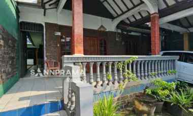 dijual rumah depok