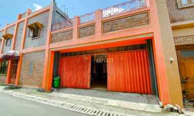 dijual rumah depok sleman