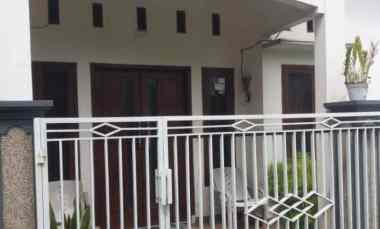 dijual rumah dewi sartika