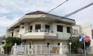 dijual rumah dharmahusada