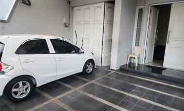 dijual rumah dharmahusada