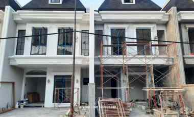 dijual rumah dharmahusada indah