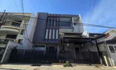 dijual rumah dharmahusada indah