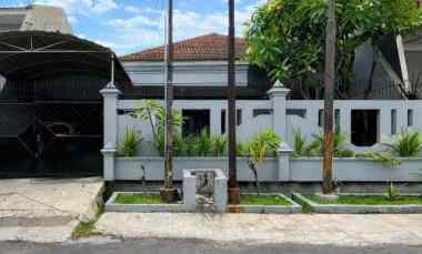 dijual rumah dharmahusada indah timur
