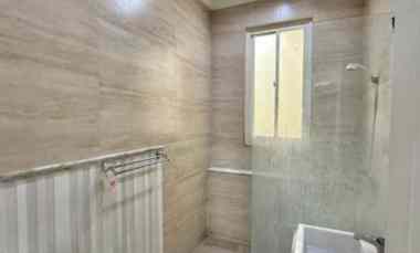 dijual rumah dharmahusada megah permai